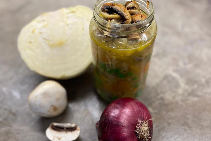 Whats All The Beef About Bone Broth?